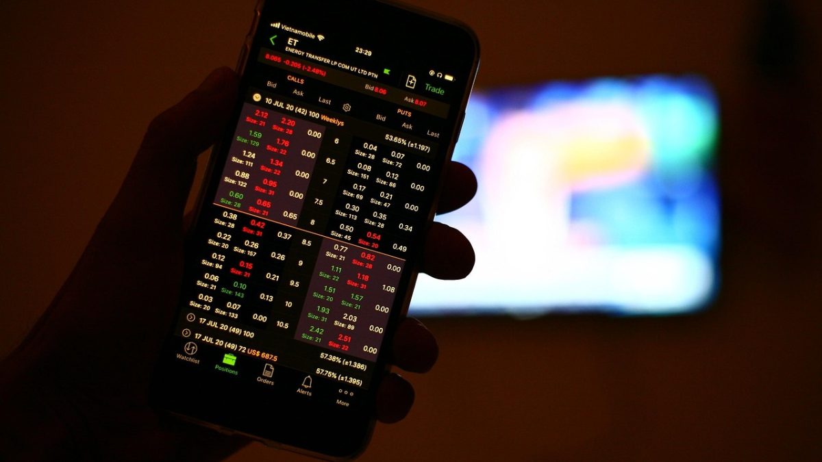 Day Trade hoje (09): Ibovespa volta a subir; veja os próximos alvos