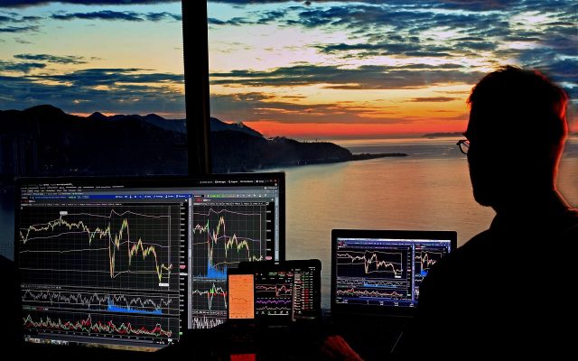 3T26: WEG (WEGE3), Bradesco (BBDC3), Neoenergia (NEOE3) e mais duas empresas divulgam balanços nesta semana