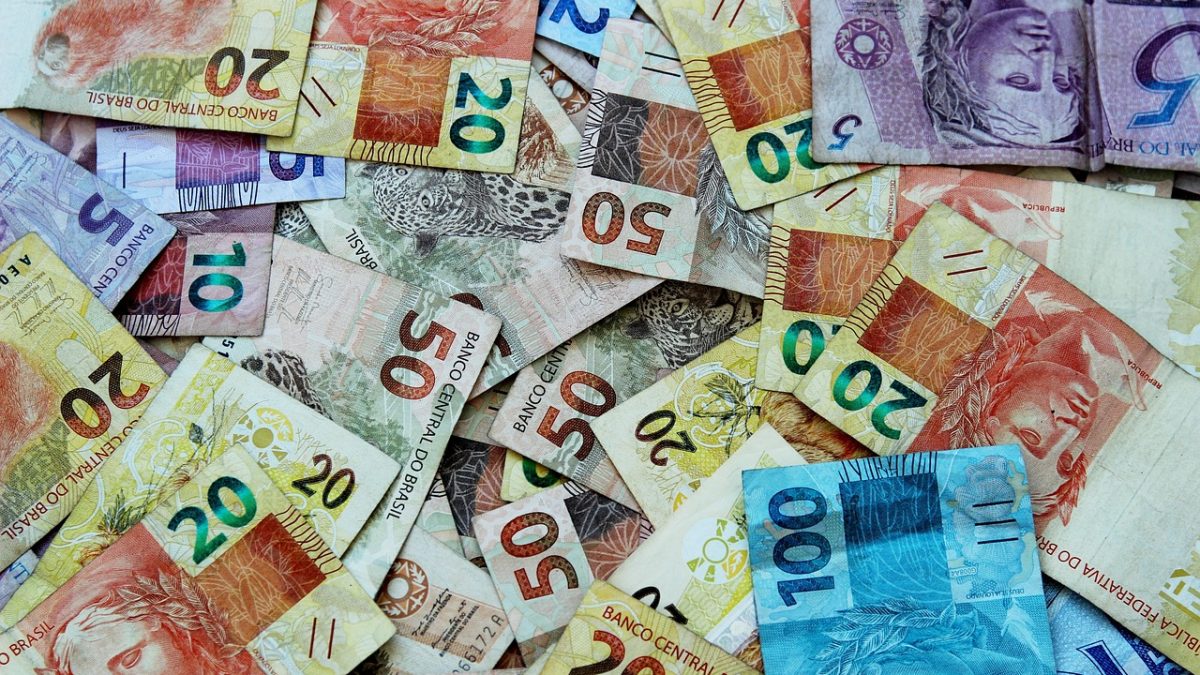 Governo estuda restringir crédito a empresas por assédio eleitoral